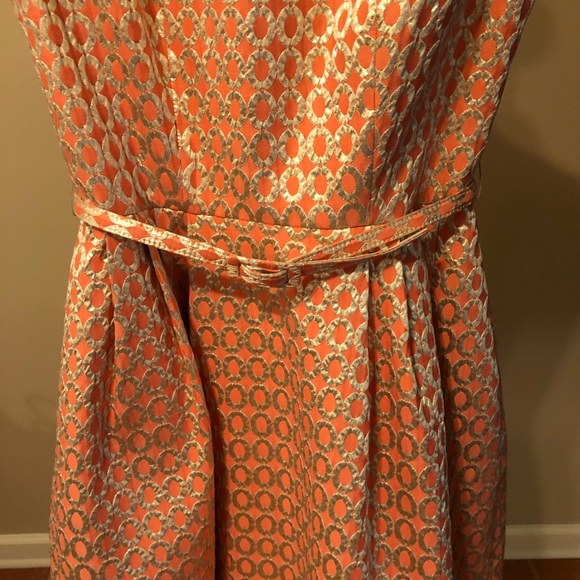 Dress - Picture 3 of 4